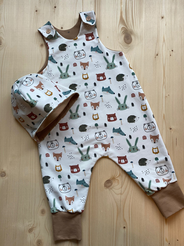 ensemble salopette avec accessoire 